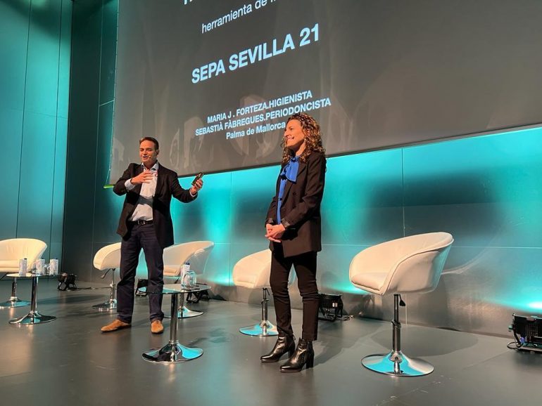 Ponencia del doctor Fàbregues y la higienista María José Forteza